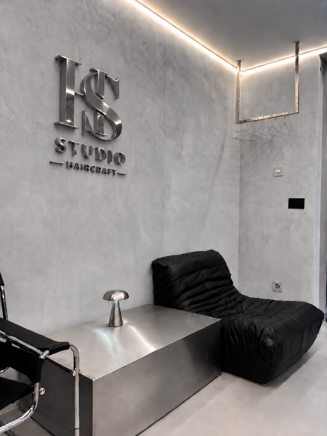 Visualisering av salongsinteriör med HS-Studios logga